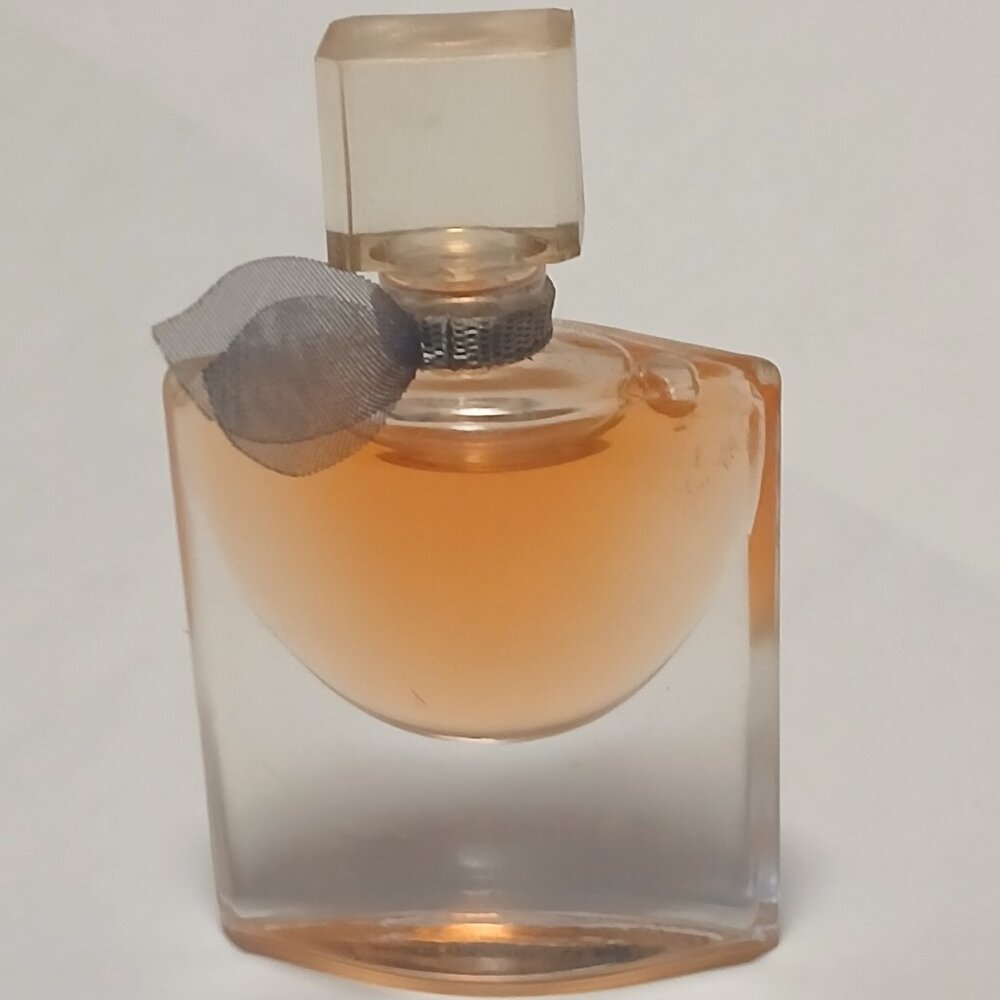 Lancome La Vie Est Belle L'eau de Parfum Perfume Splash 0.135oz Mini